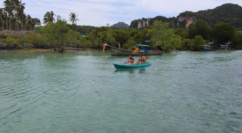 Phi Phi Ba Kao Bay Resort